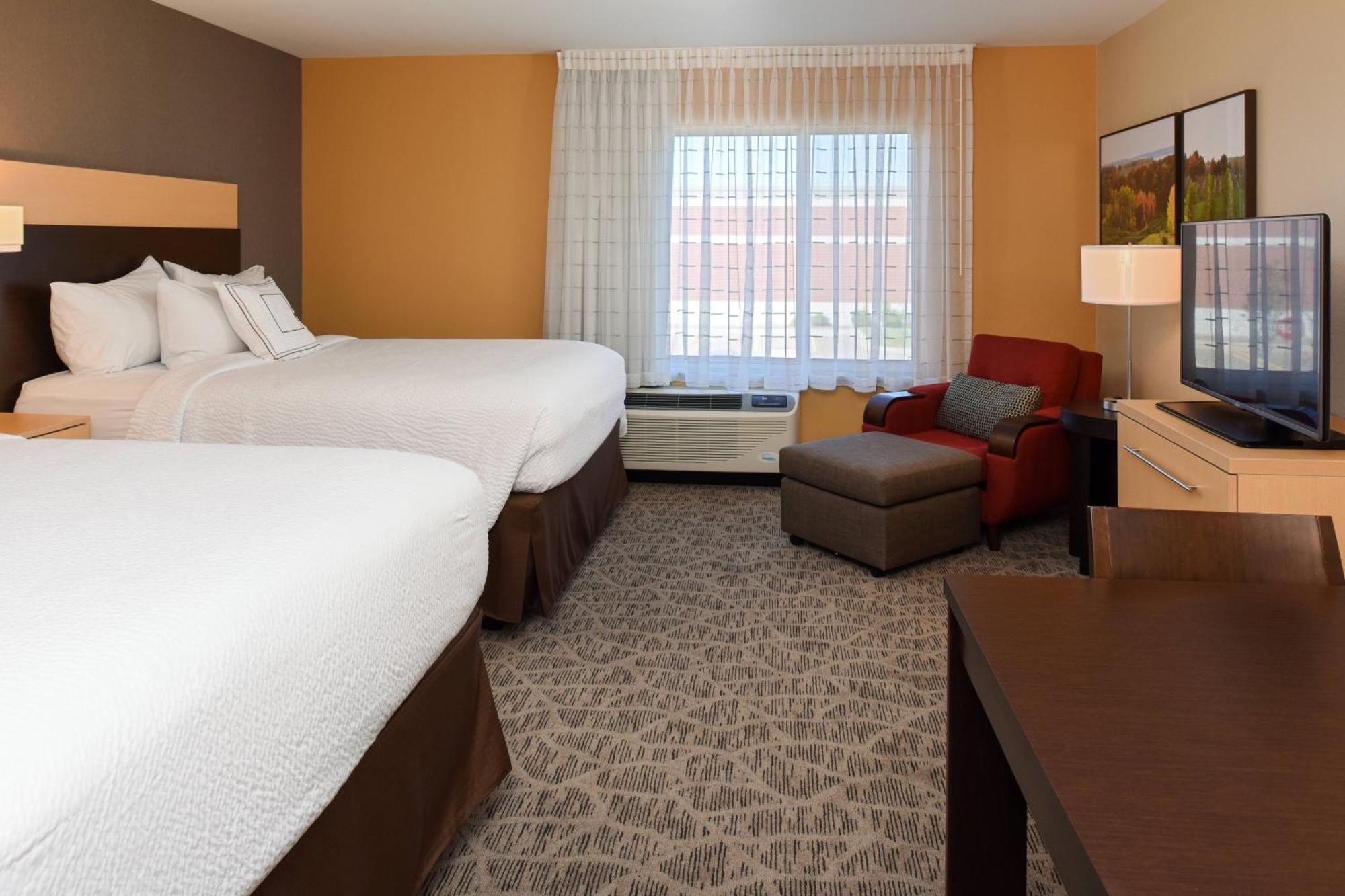 Towneplace By Marriott Suites Detroit Auburn Hills Exterior photo